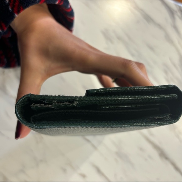 Authentic green, Louis Vuitton international wallet - Picture 4 of 9